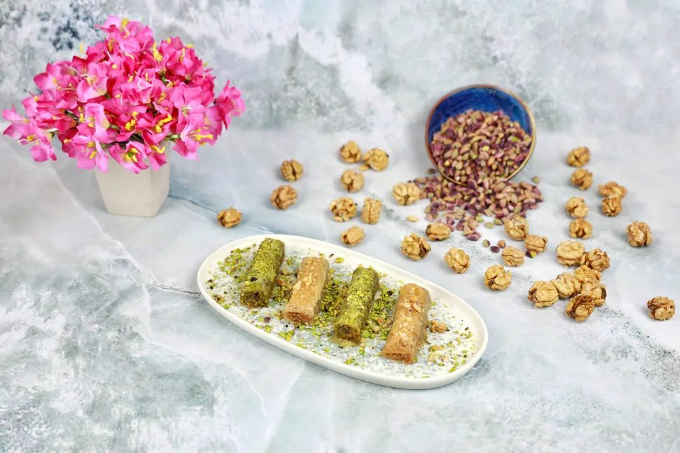 Turkish Baklava(pistachio) بغلاوه ترکی