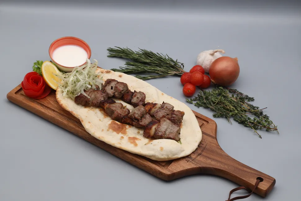 بیف تکه کباب  /  Beef Tikka Kabab